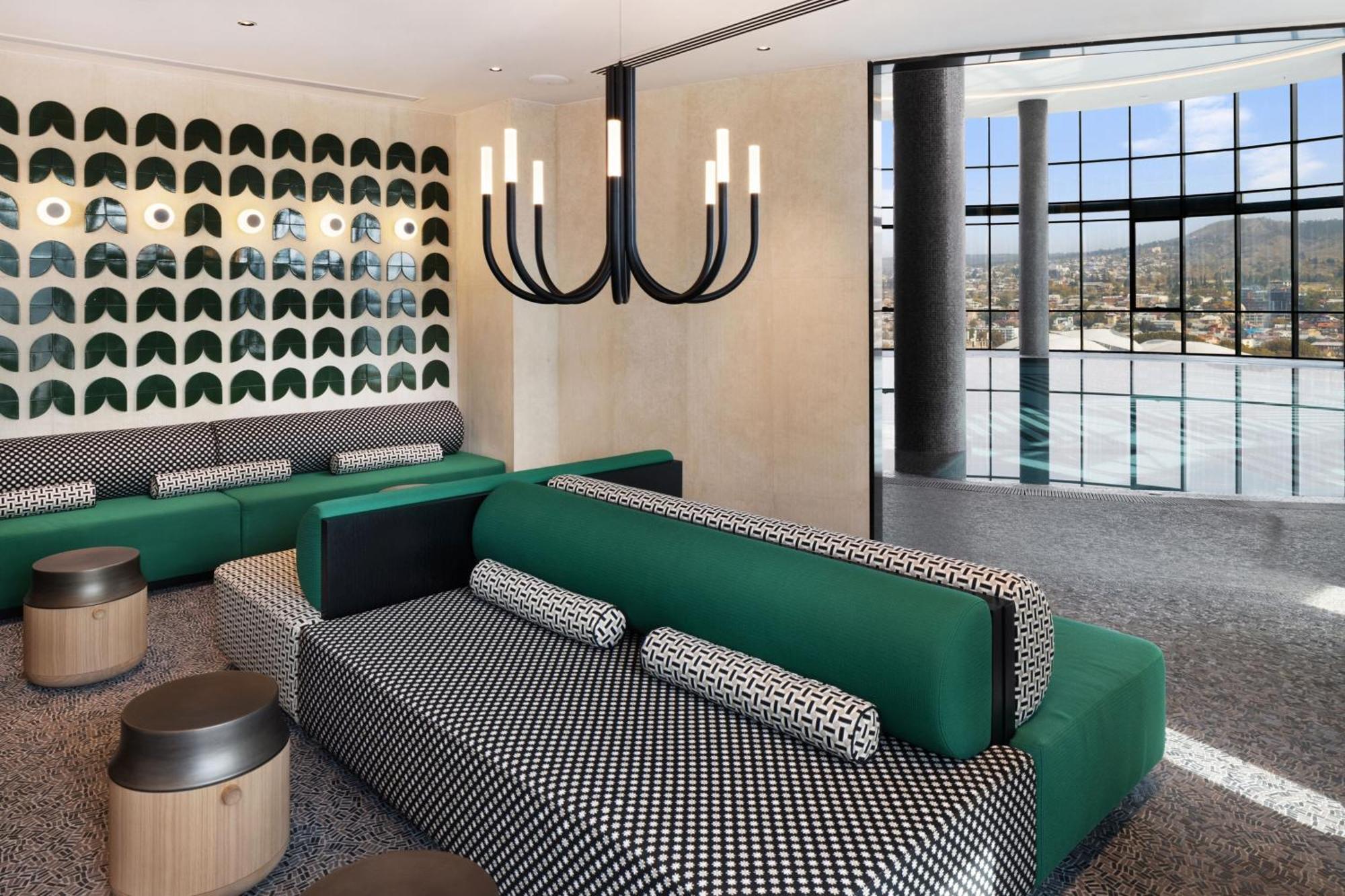 Paragraph Freedom Square, A Luxury Collection Hotel, Тбилиси Екстериор снимка