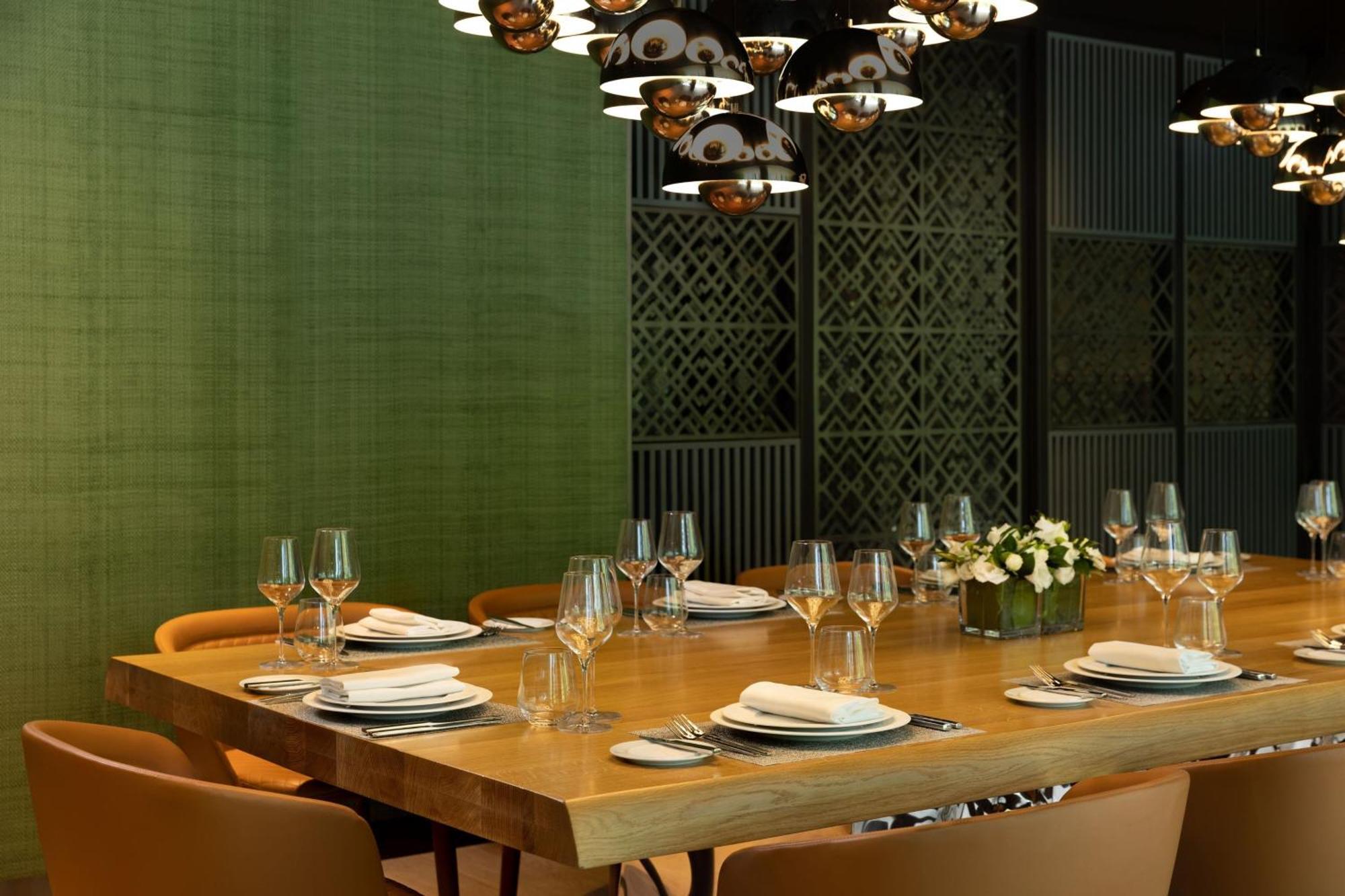 Paragraph Freedom Square, A Luxury Collection Hotel, Тбилиси Екстериор снимка