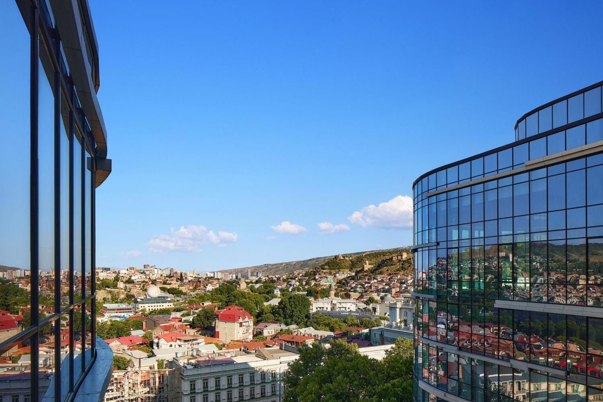 Paragraph Freedom Square, A Luxury Collection Hotel, Тбилиси Екстериор снимка