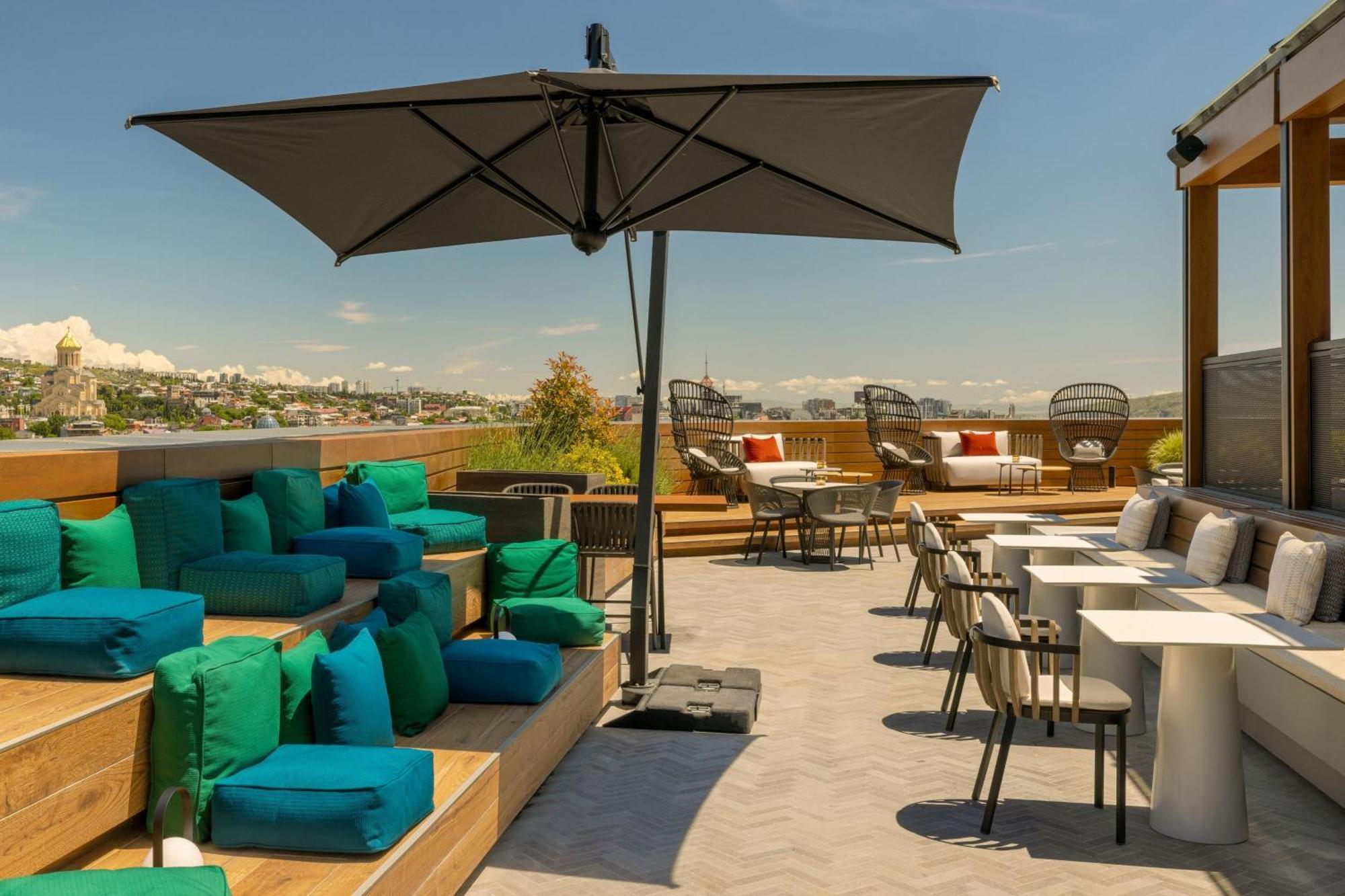 Paragraph Freedom Square, A Luxury Collection Hotel, Тбилиси Екстериор снимка