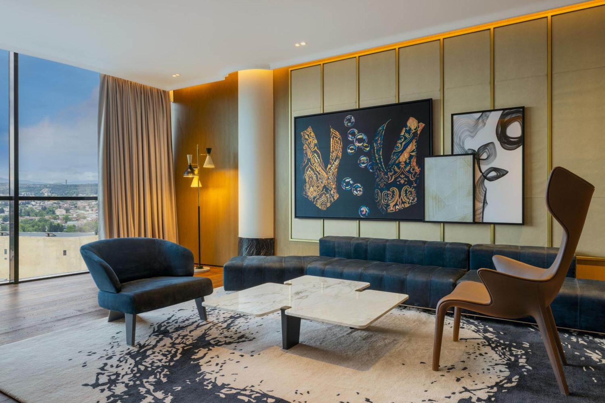 Paragraph Freedom Square, A Luxury Collection Hotel, Тбилиси Екстериор снимка