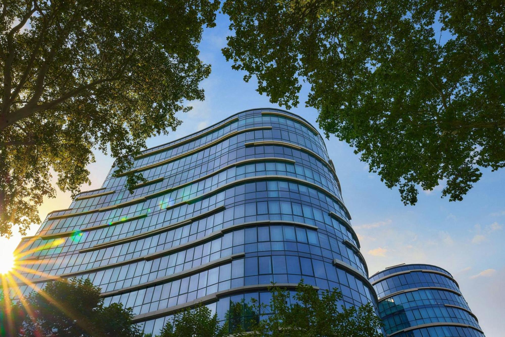 Paragraph Freedom Square, A Luxury Collection Hotel, Тбилиси Екстериор снимка